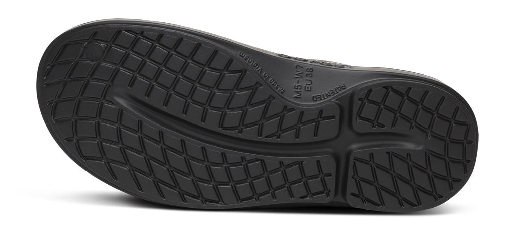 Women's OOcloog Limited Edition Clog - Meadow