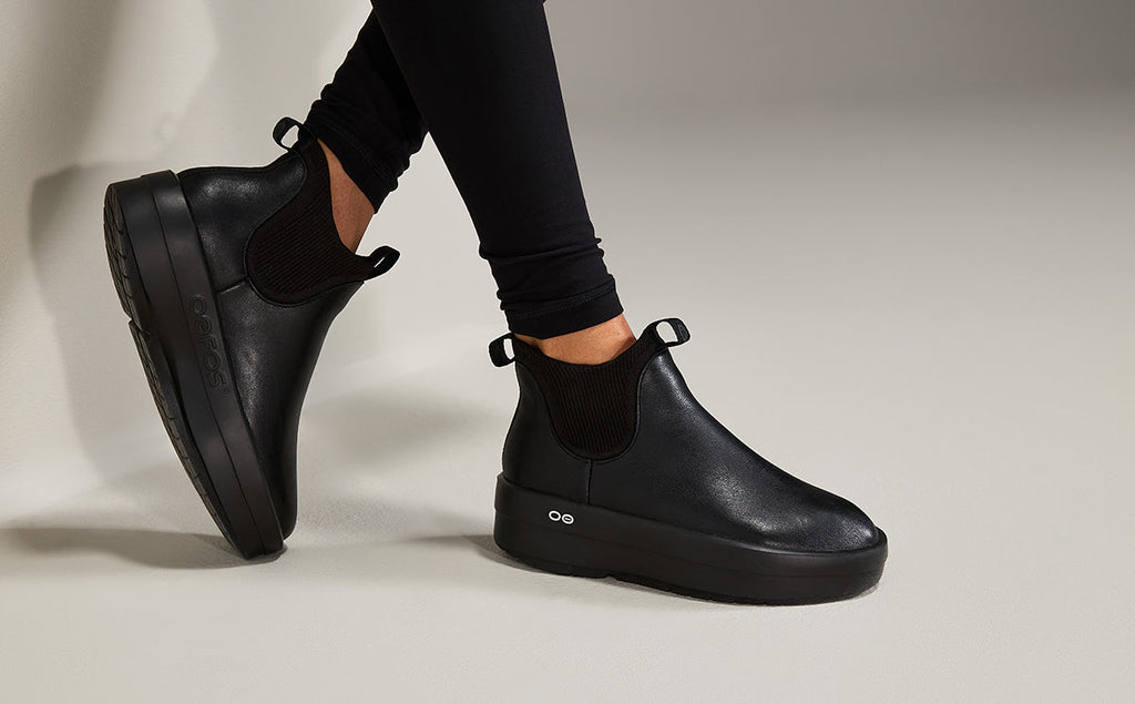 Women's OOmega Leather Londoner - Black