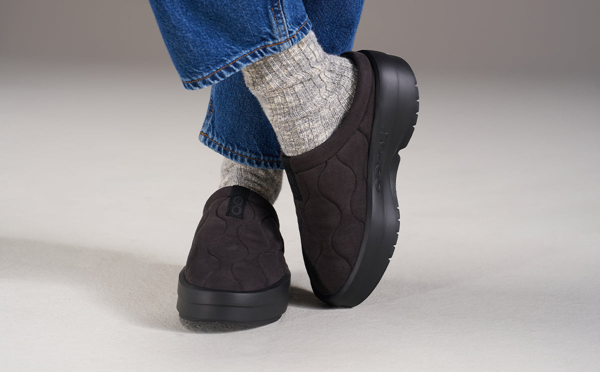 Women's OOmega Posh Mule - Black